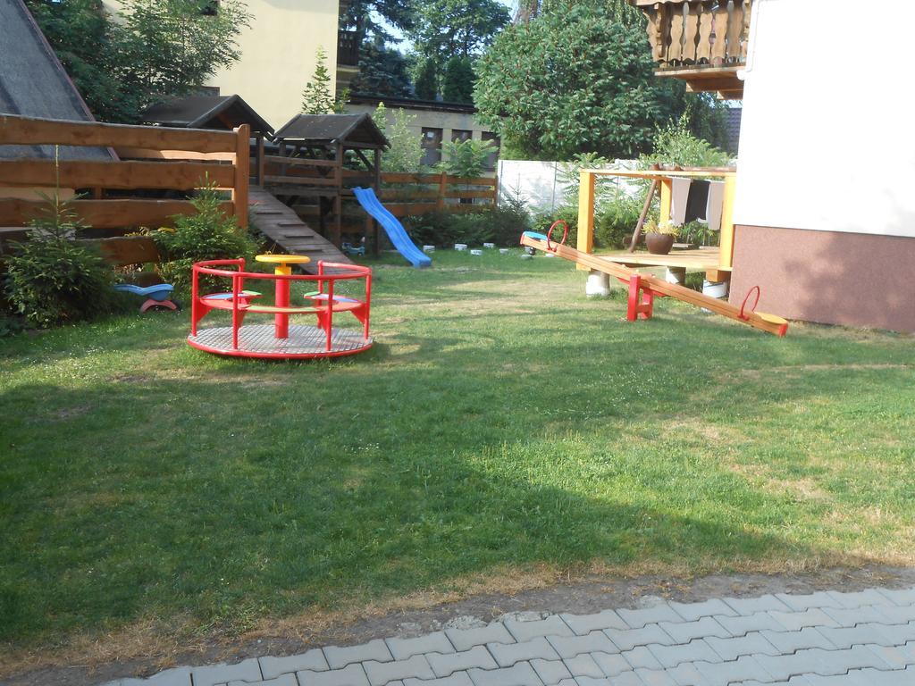 Magdalenka - Pokoje W Centrum Szczyrk Extérieur photo