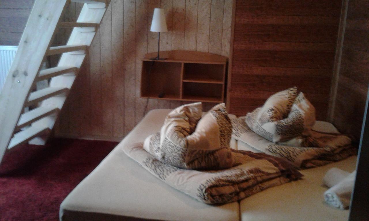 Magdalenka - Pokoje W Centrum Szczyrk Extérieur photo
